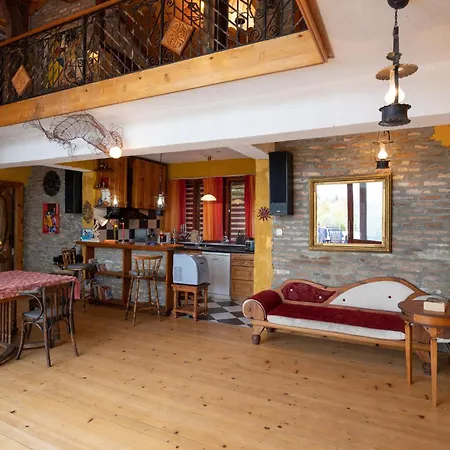 Guest house Casa De Artes *